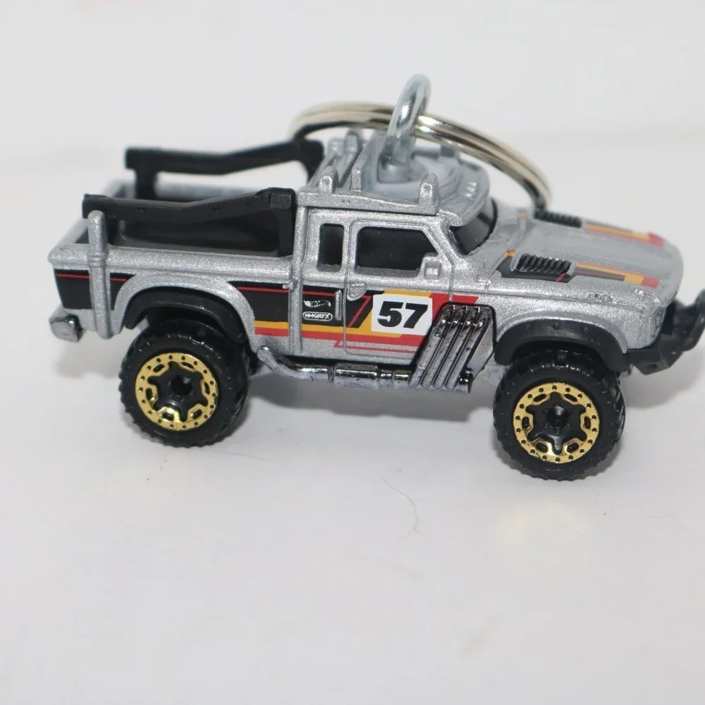 Hot Wheels Hot Trucks Rally Baja Crawler from Spy Racers CUSTOM keychain W/card